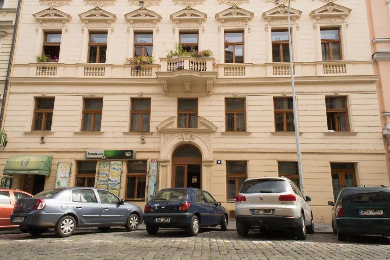 Apartment Florenc With 3-Bathrooms & Bedrooms Prague 0*,